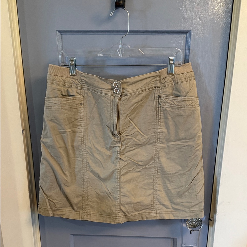 Karen Scott Beige Cargo Skort
